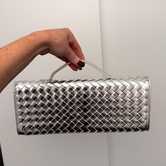 Silver East-West Clutch - Picture 3 of 3